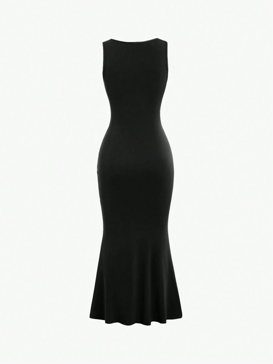 Vestido Longo Feminino Mozzena Preto Decote Quadrado Sem Mangas Cintura Franzida Slim Fit